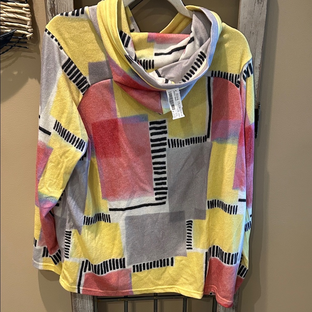 Trisha Tyler Women's Hoodie NWT - Picture 4 of 6